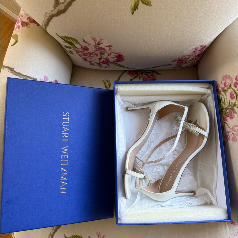 Stuart Weitzman, 8.5, white embellished heels